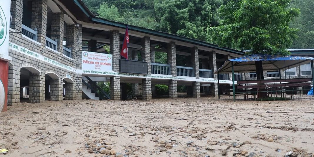 flooded-govt-office-in-Beni-